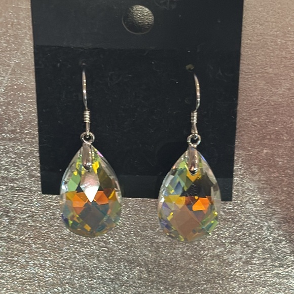 D’Joy Austrian Crystal Sterling silver earrings - Picture 2 of 3